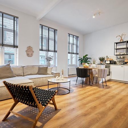 Park Avenue Apartments - Dom Mit Stil - Kueche - Parkplatz - Wlan - 65 Zoll Tv - Netflix كولونيا المظهر الخارجي الصورة