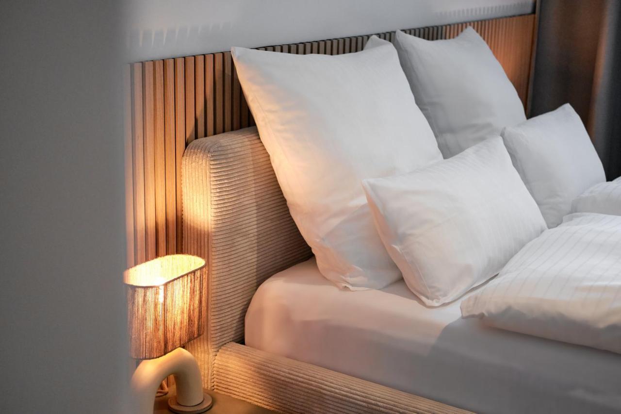 Park Avenue Apartments - Dom Mit Stil - Kueche - Parkplatz - Wlan - 65 Zoll Tv - Netflix كولونيا المظهر الخارجي الصورة