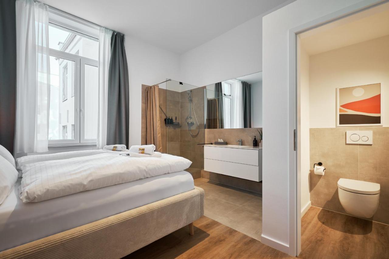 Park Avenue Apartments - Dom Mit Stil - Kueche - Parkplatz - Wlan - 65 Zoll Tv - Netflix كولونيا المظهر الخارجي الصورة