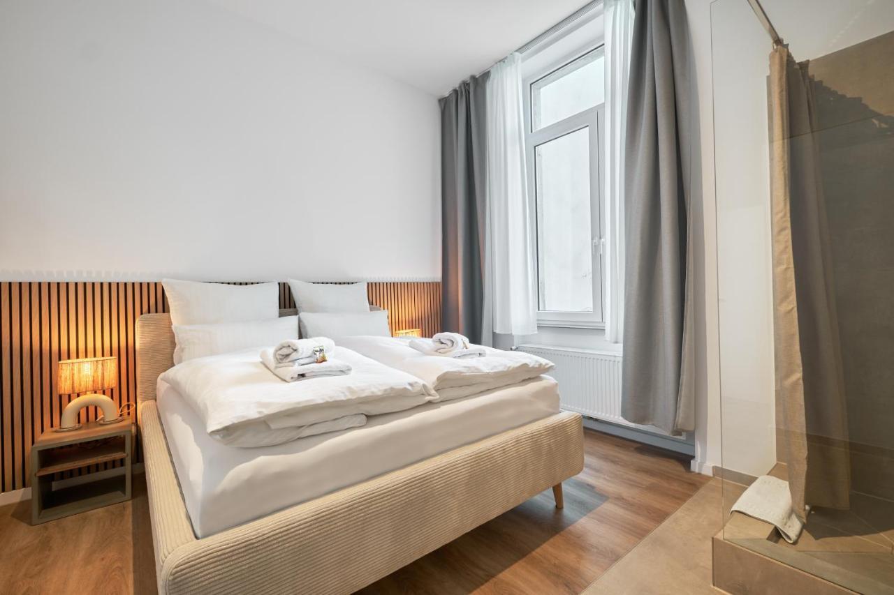 Park Avenue Apartments - Dom Mit Stil - Kueche - Parkplatz - Wlan - 65 Zoll Tv - Netflix كولونيا المظهر الخارجي الصورة