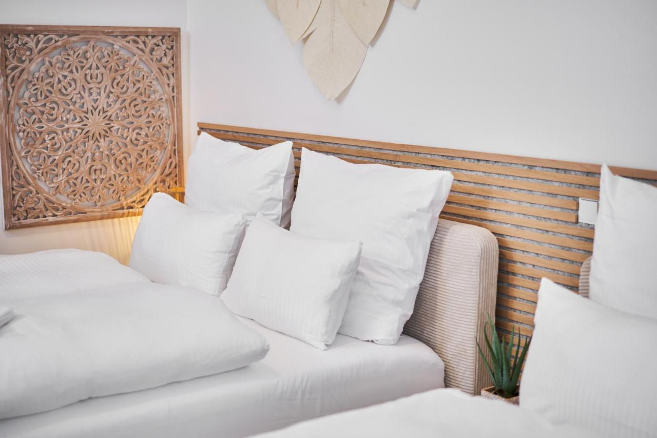 Park Avenue Apartments - Dom Mit Stil - Kueche - Parkplatz - Wlan - 65 Zoll Tv - Netflix كولونيا المظهر الخارجي الصورة